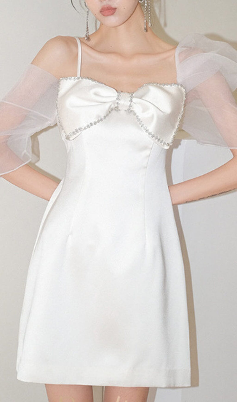 WHITE PUFF SLEEVE BOW DRESS