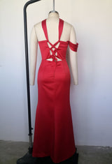 HALTER BODYCON MAXI DRESS IN RED