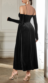 PLEATED VELVET GOWN GLOVES SUIT