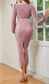 ROBE MIDI EN VELOURS À MANCHES LONGUES BOUFFANTES ROSE 