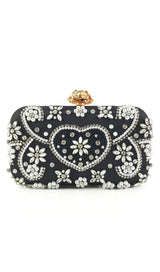 CLUTCH MIT PERLEN UND DIAMANTEN