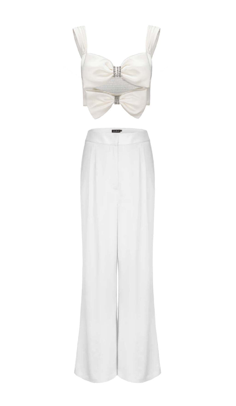 BOW-EMBELLISHED TWO-PIECE SUIT IN WHITE