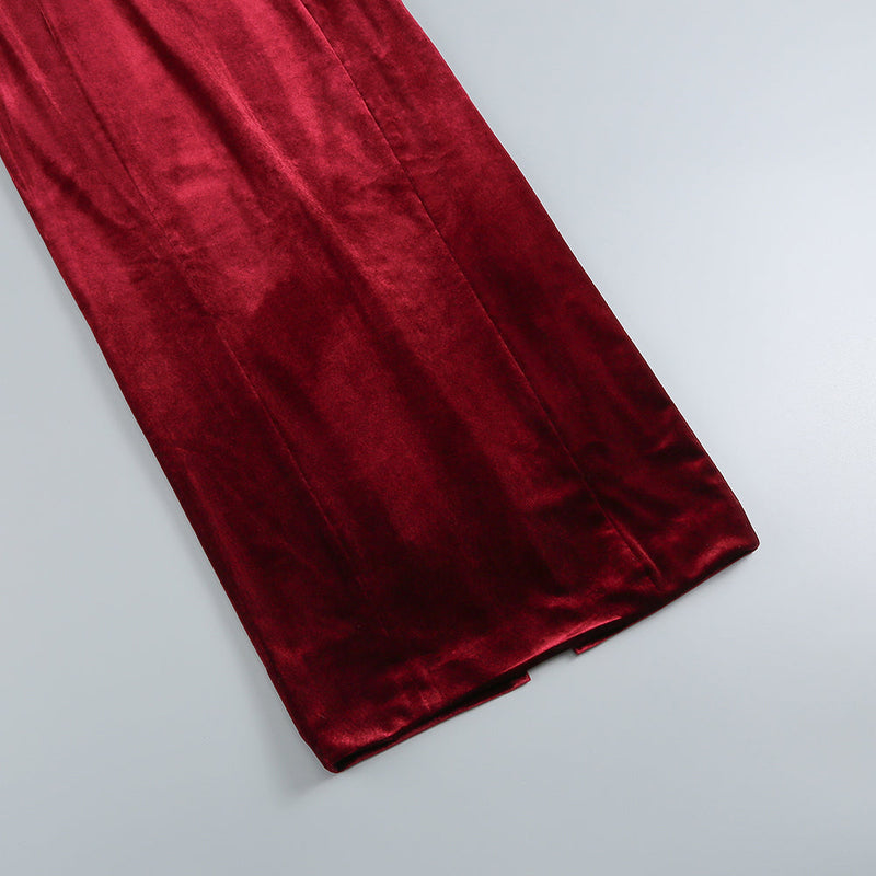 BURGUNDY STRAPLESS VELVET MIDI DRESS