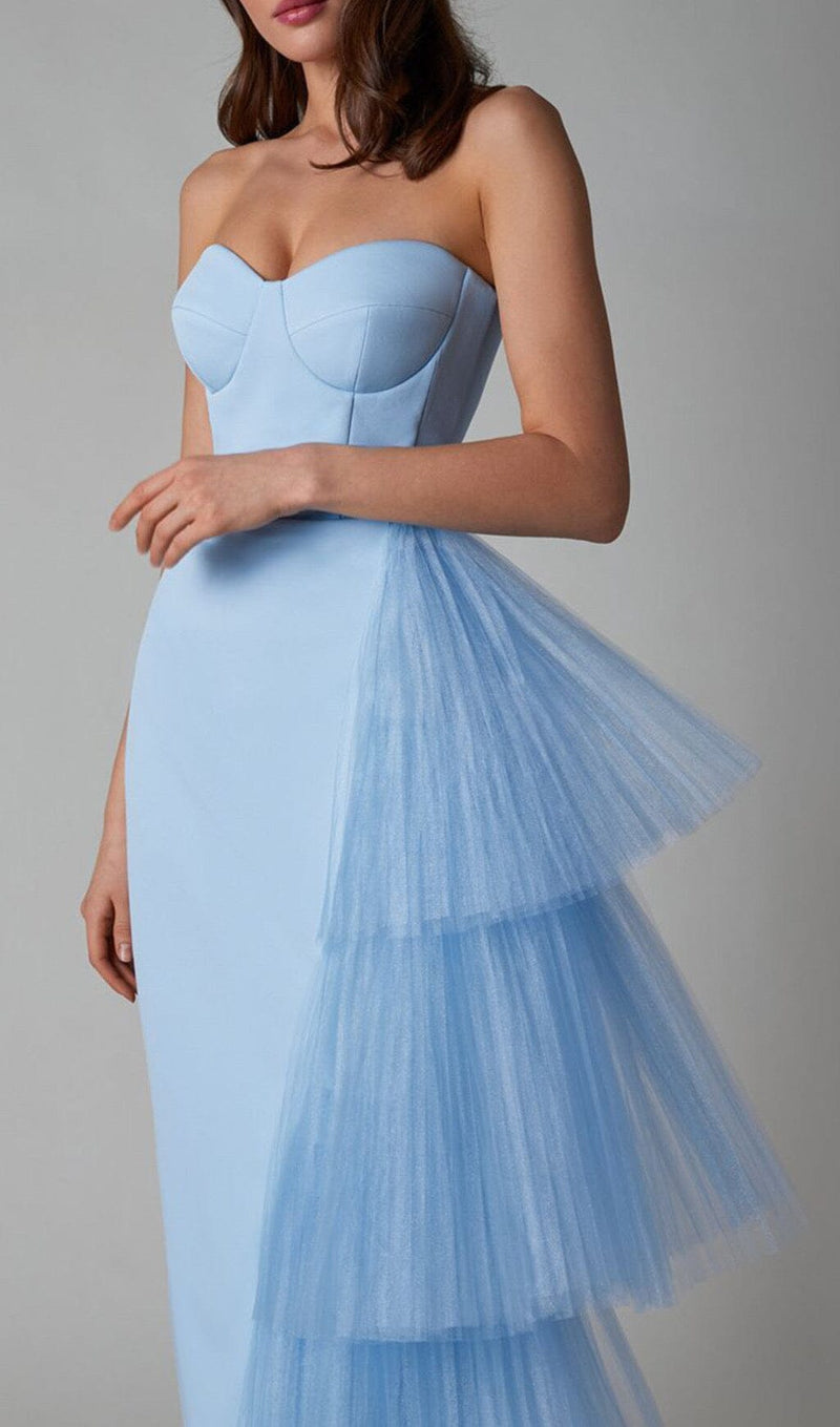 MESH STITCHED DRESS IN LIGHT BLUE