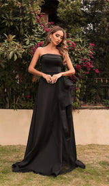 OFF SHOULDER BACKLESS MAXI DRESS IN BLACK