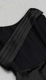 SLEEVELESS BANDAGE MIDI DRESS IN BLACK