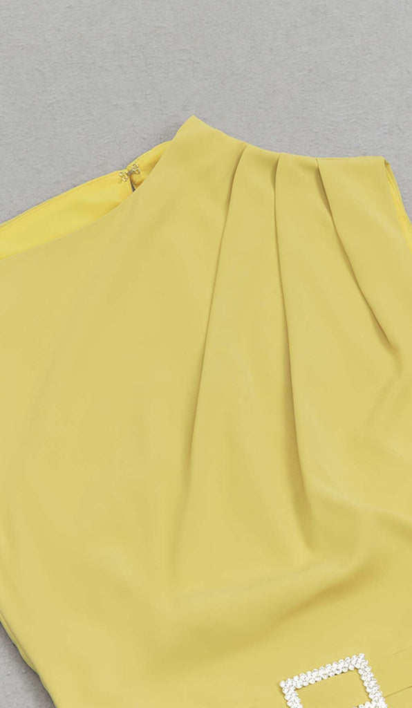 SOLID ASYMMETRICAL HIGH LOW DRESS IN YELLOW