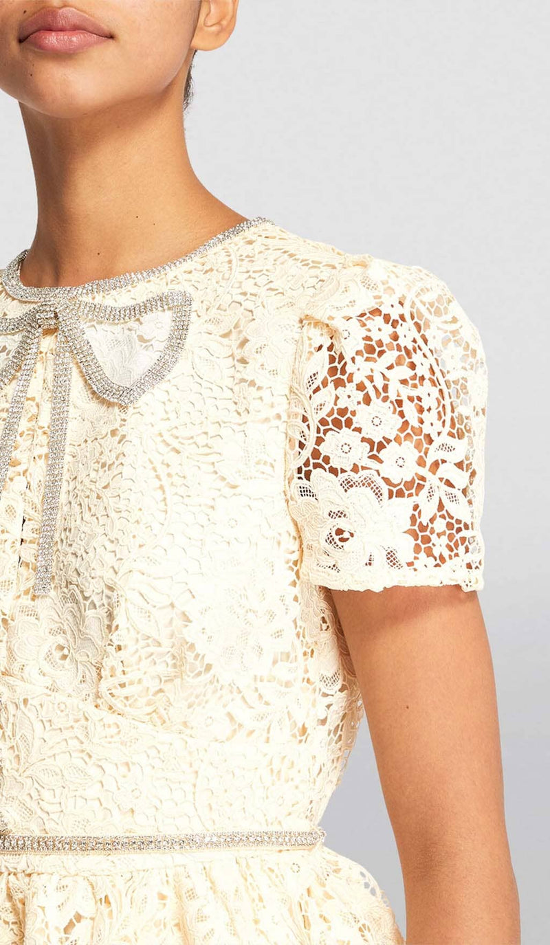 LACE BOW MINI DRESS IN CREAM YELLOW