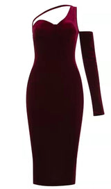 WINE RED ONE SHOULDER VELVET MIDI DRESS